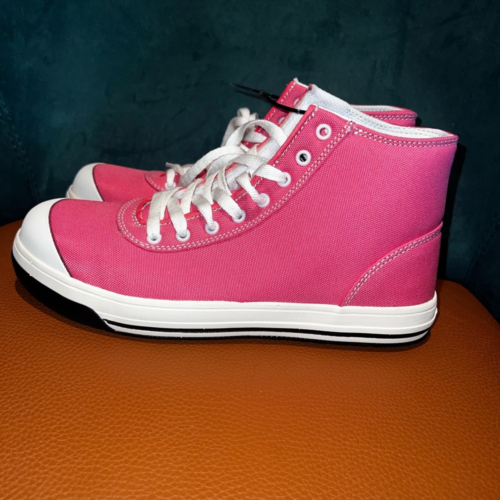 Avenger women’s Work Boots Blade High CT pink, size 10W NWT no box